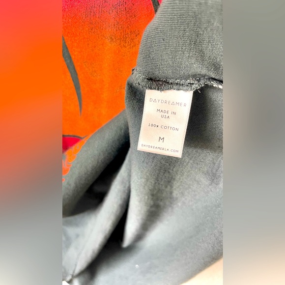 💎DAYDREAMER💎 Short sleeve Tee Size M Very Soft Material, 100% Cotton. Unisex - Picture 5 of 5